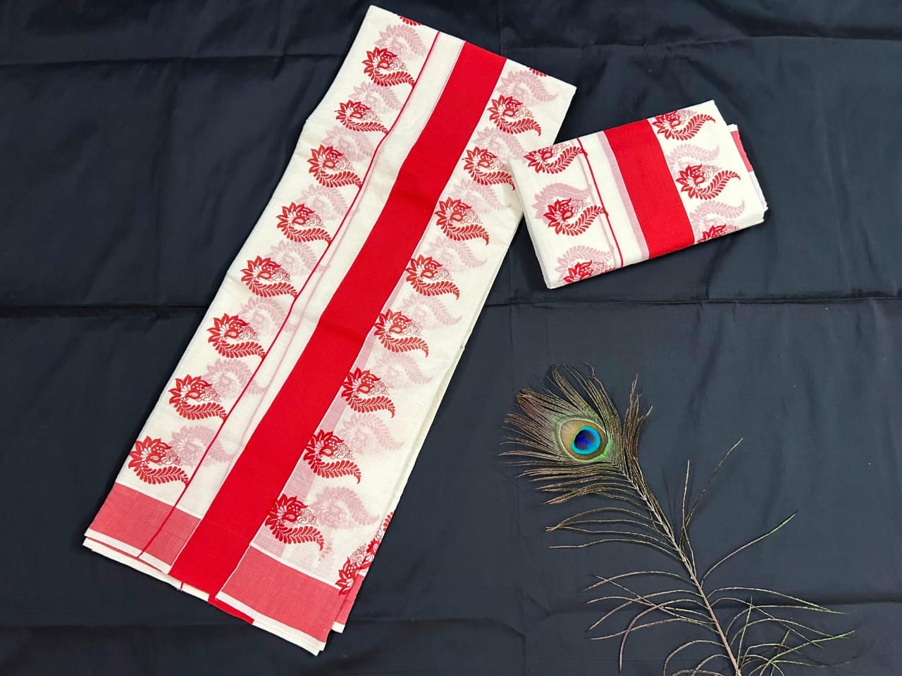 Crafted Canvas - Kerala Set Mundu