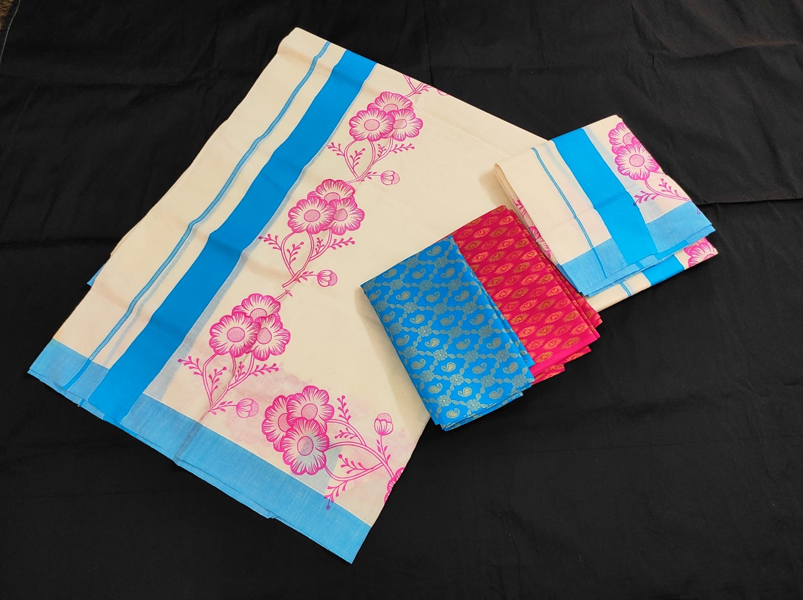 Crafted Canvas -  Kerala Set Mundu