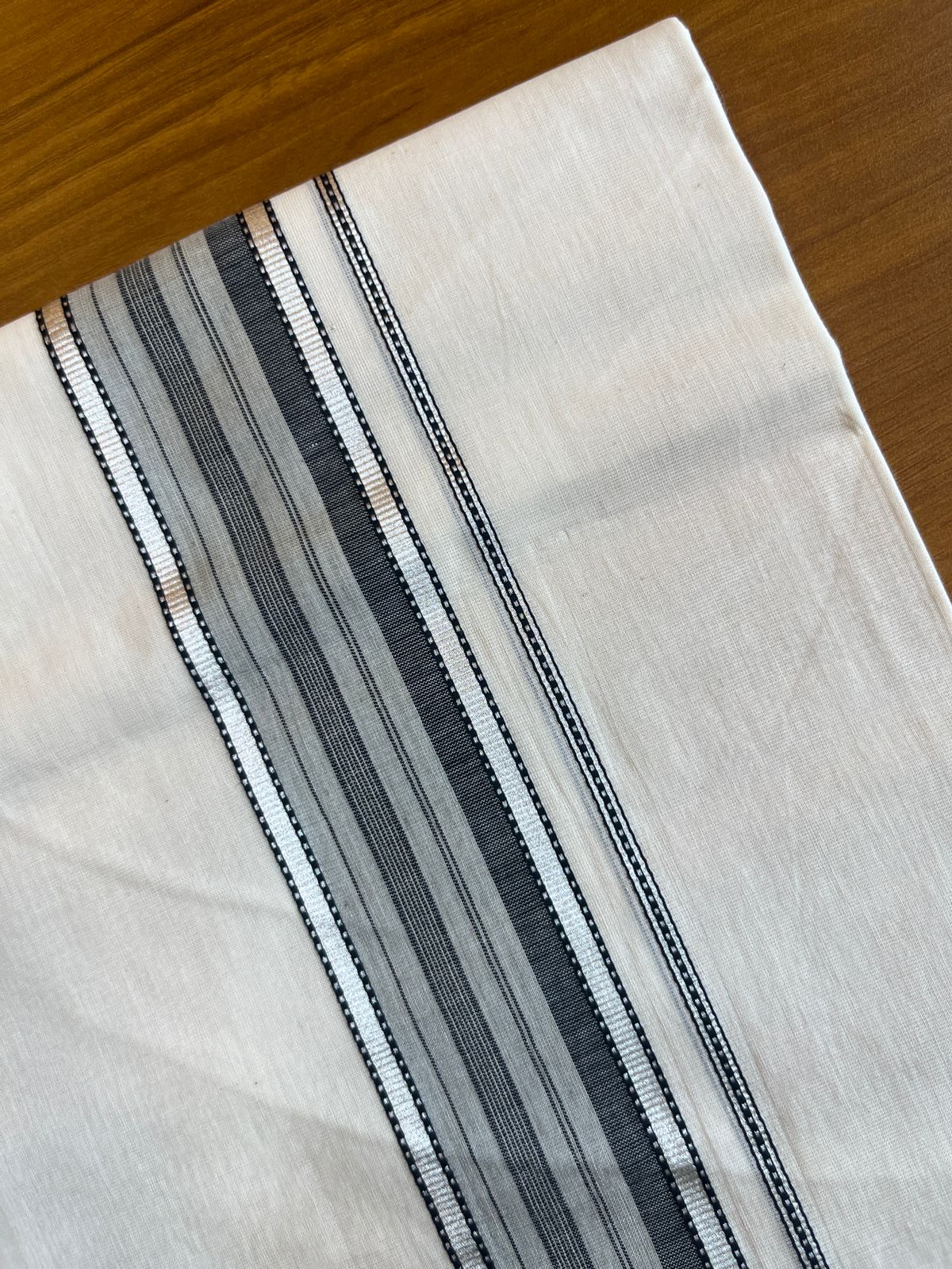 Unakkupaavu (Sundried) Premium Handloom Dhoti