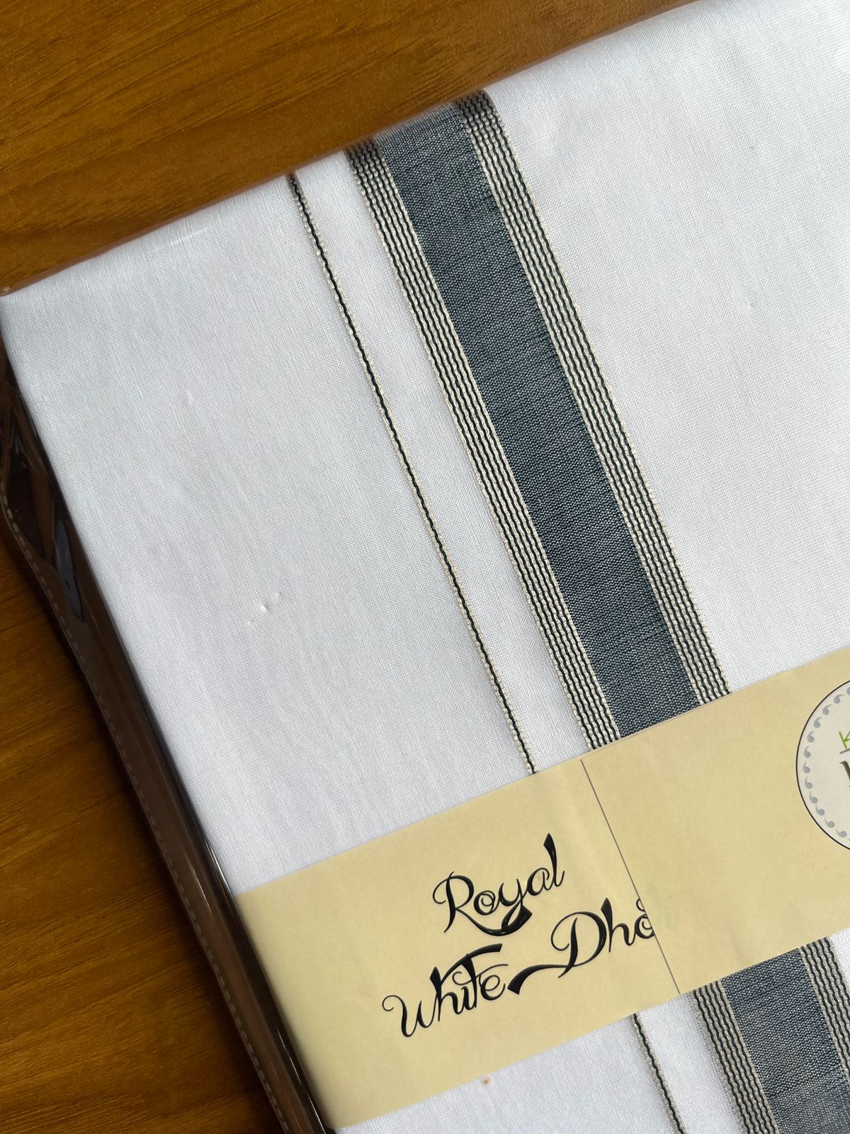 Unakkupaavu (Sundried) Premium Handloom Dhoti - Royal White