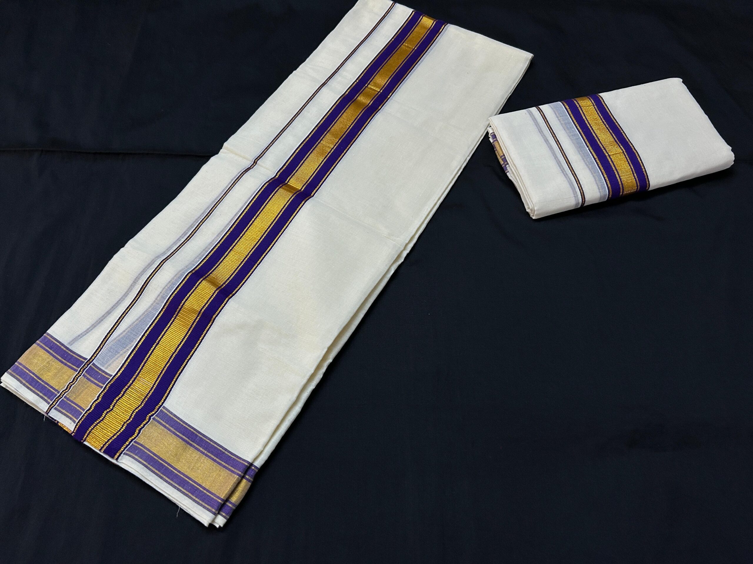 Classic Kasavu Border Set Mund With Blouse Piece