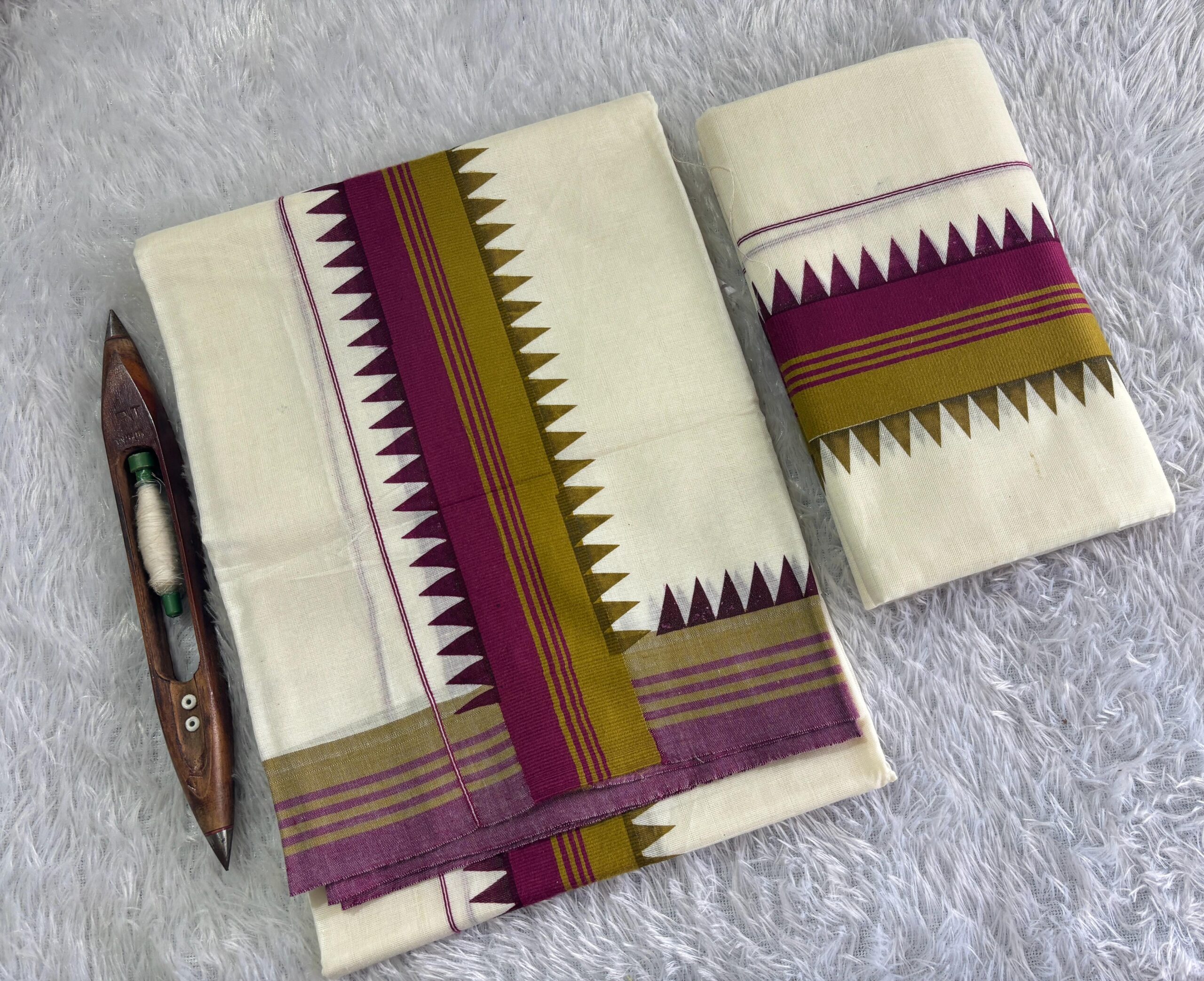 Kattikara Dual Colour Set Mund - Temple Design